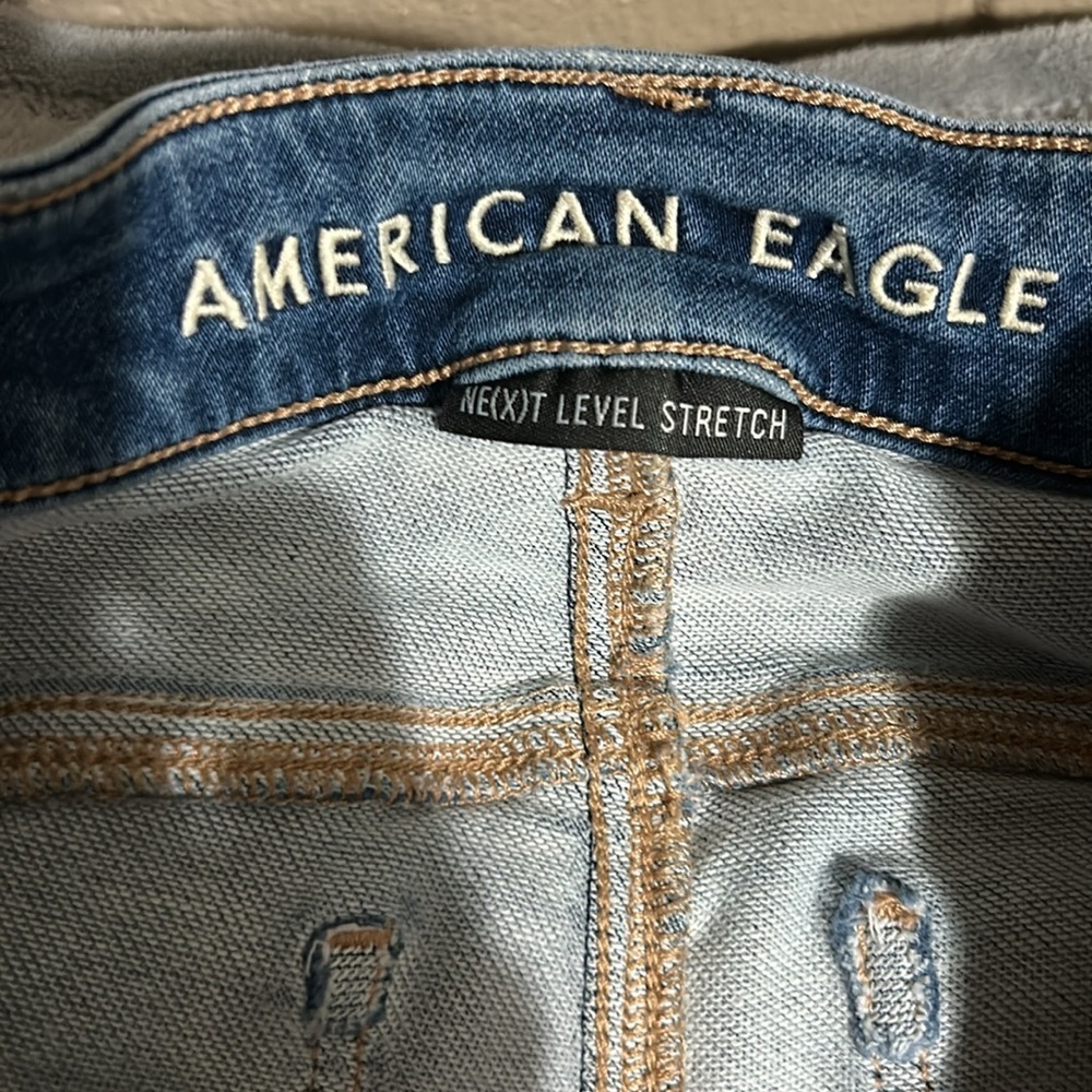 American Eagle Outfitters Women's Blue Jeans - Picture 2 of 6